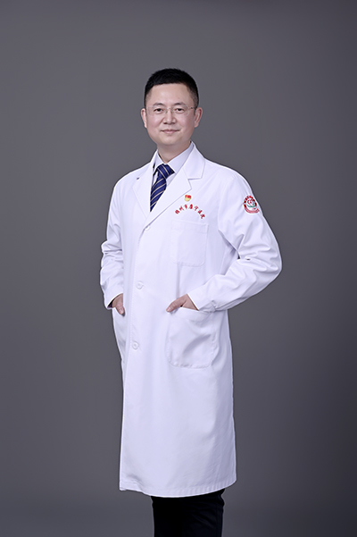 熊健.jpg